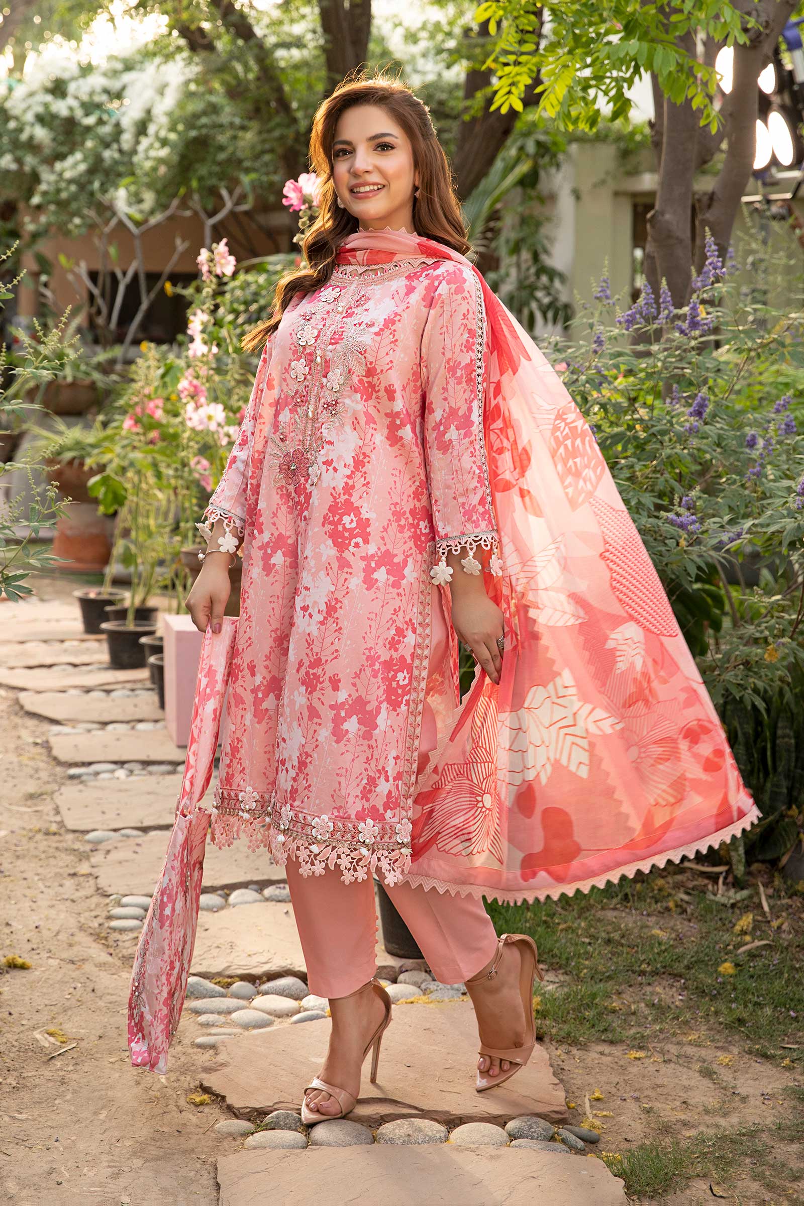 Maria B | Eid Basic Lawn | MB-CUS25-910B - Official Maria B stockist in UK - Sakeena London