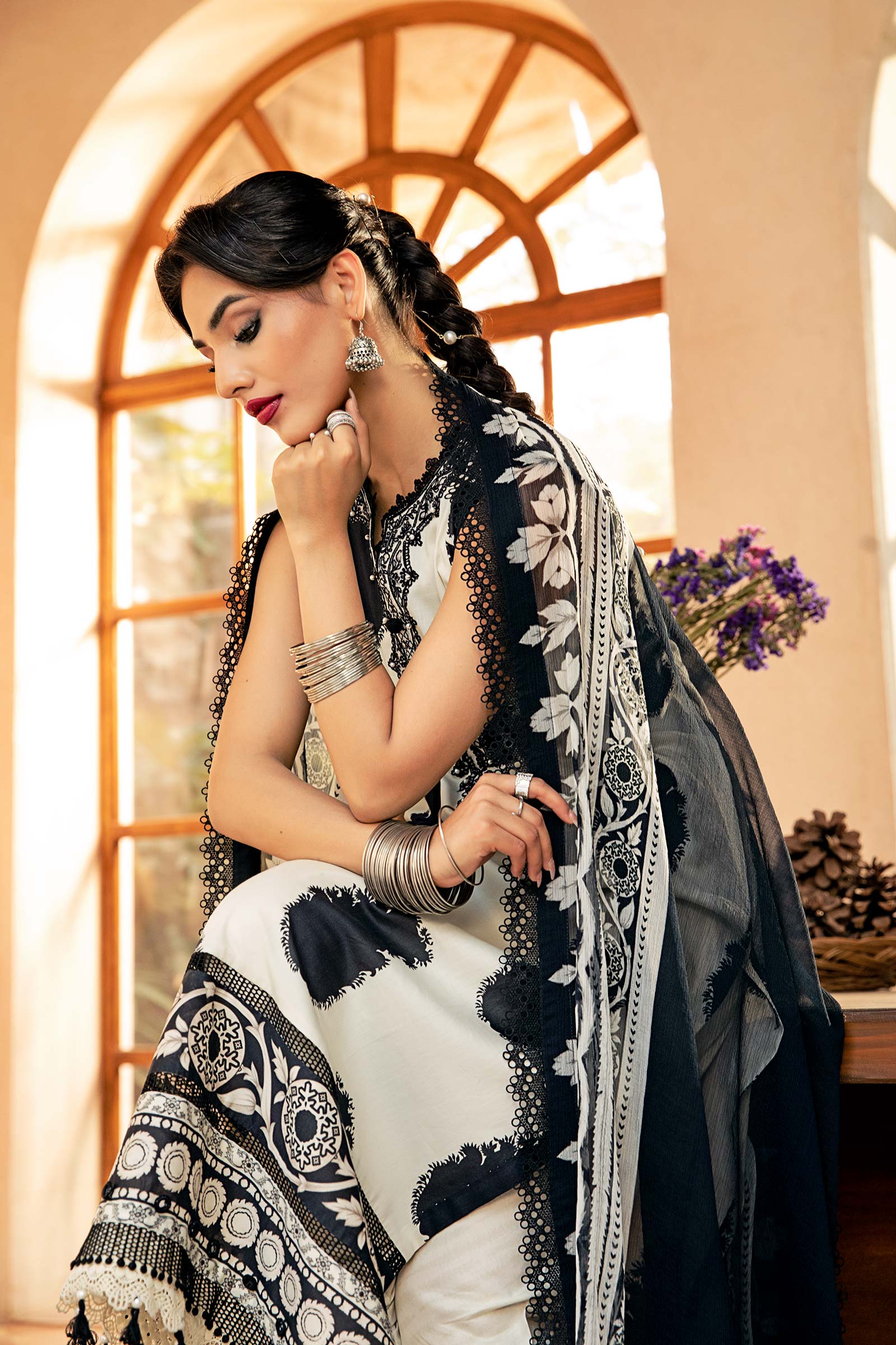 Maria B | Eid Basic Lawn | MB-CUS25-911B - Official Maria B stockist in UK - Sakeena London