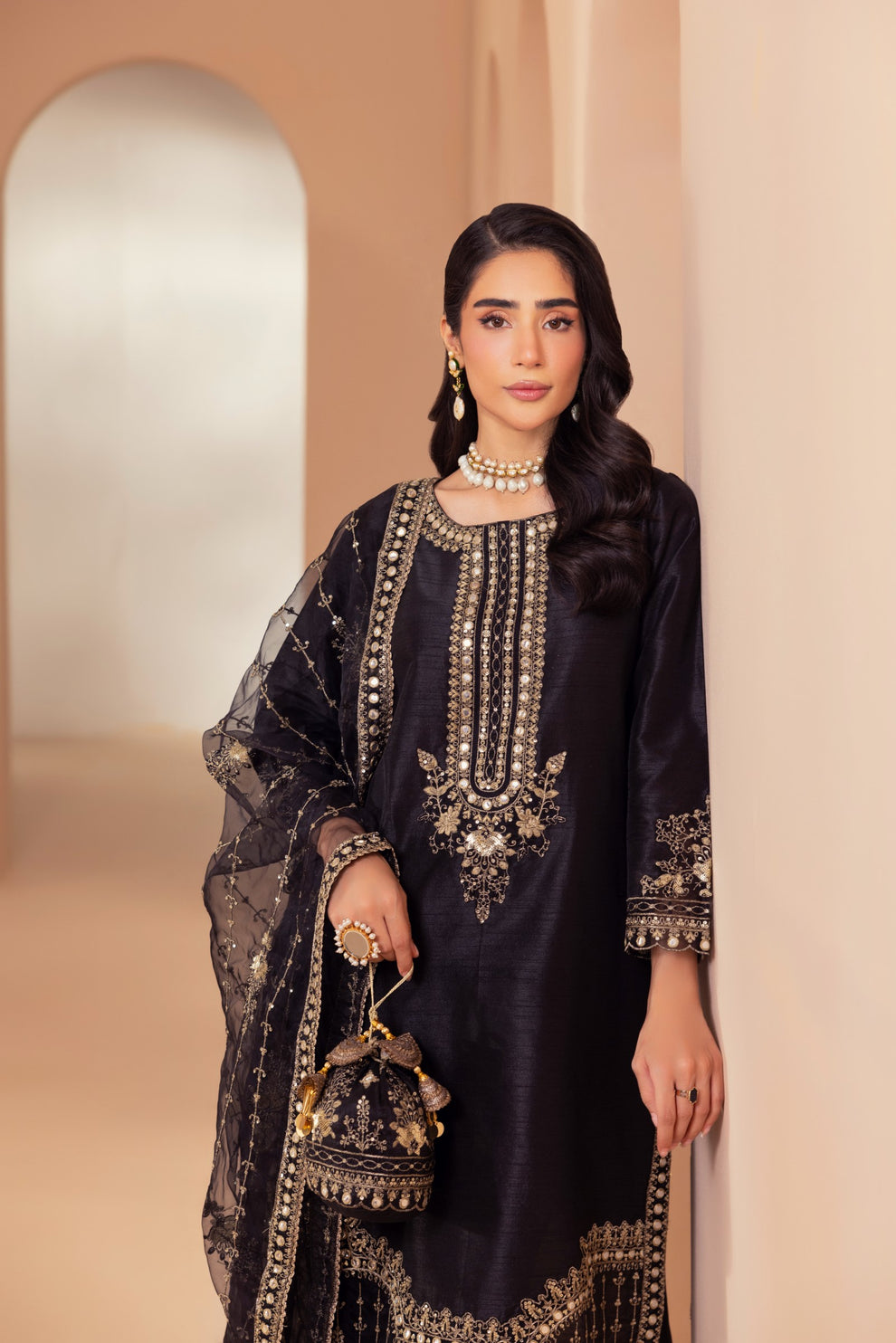 Mohagni | Heer Formals | MGS-22 - Official Mohagni stockist in UK - Sakeena London
