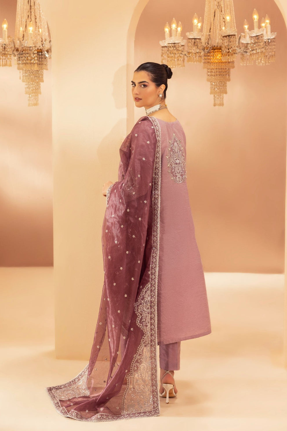 Mohagni | Heer Formals | MGS-23 - Official Mohagni stockist in UK - Sakeena London