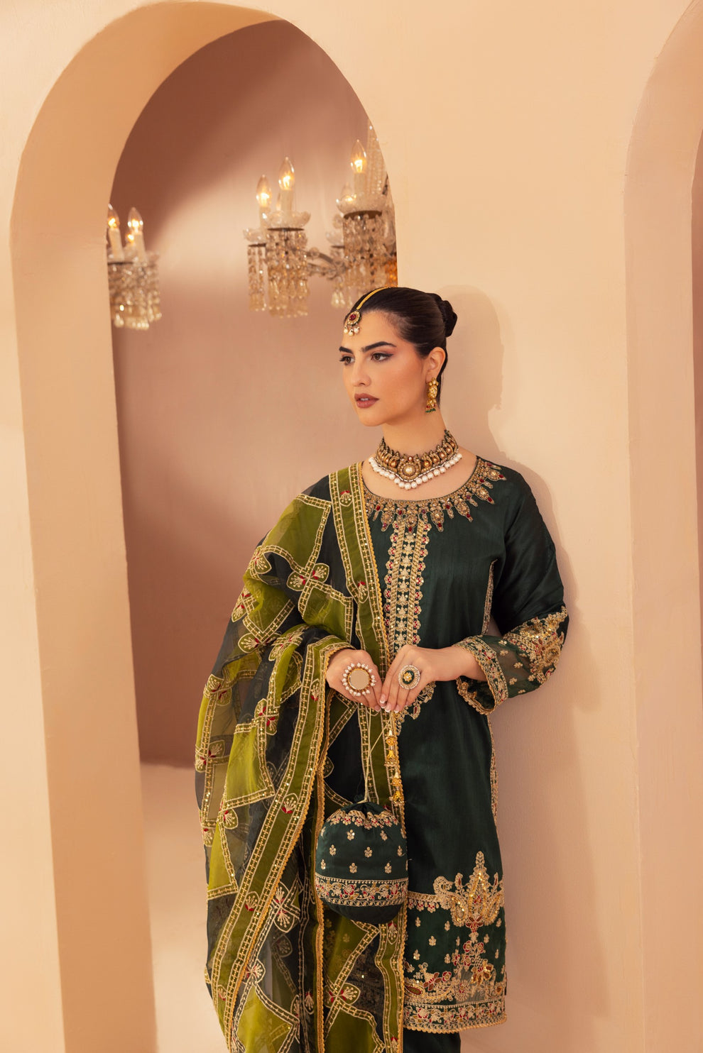 Mohagni | Heer Formals | MGS-26 - Official Mohagni stockist in UK - Sakeena London