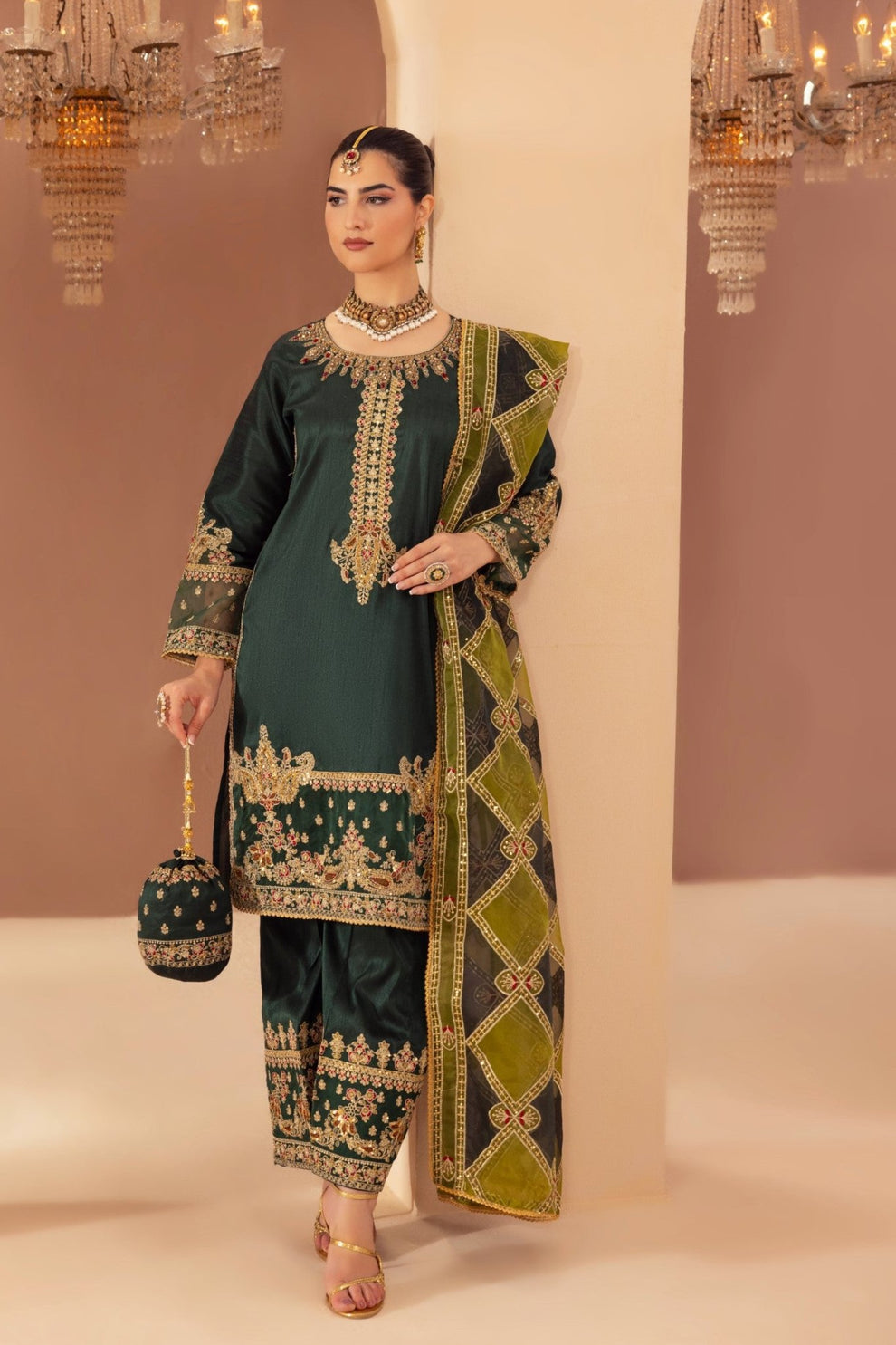 Mohagni | Heer Formals | MGS-26 - Official Mohagni stockist in UK - Sakeena London