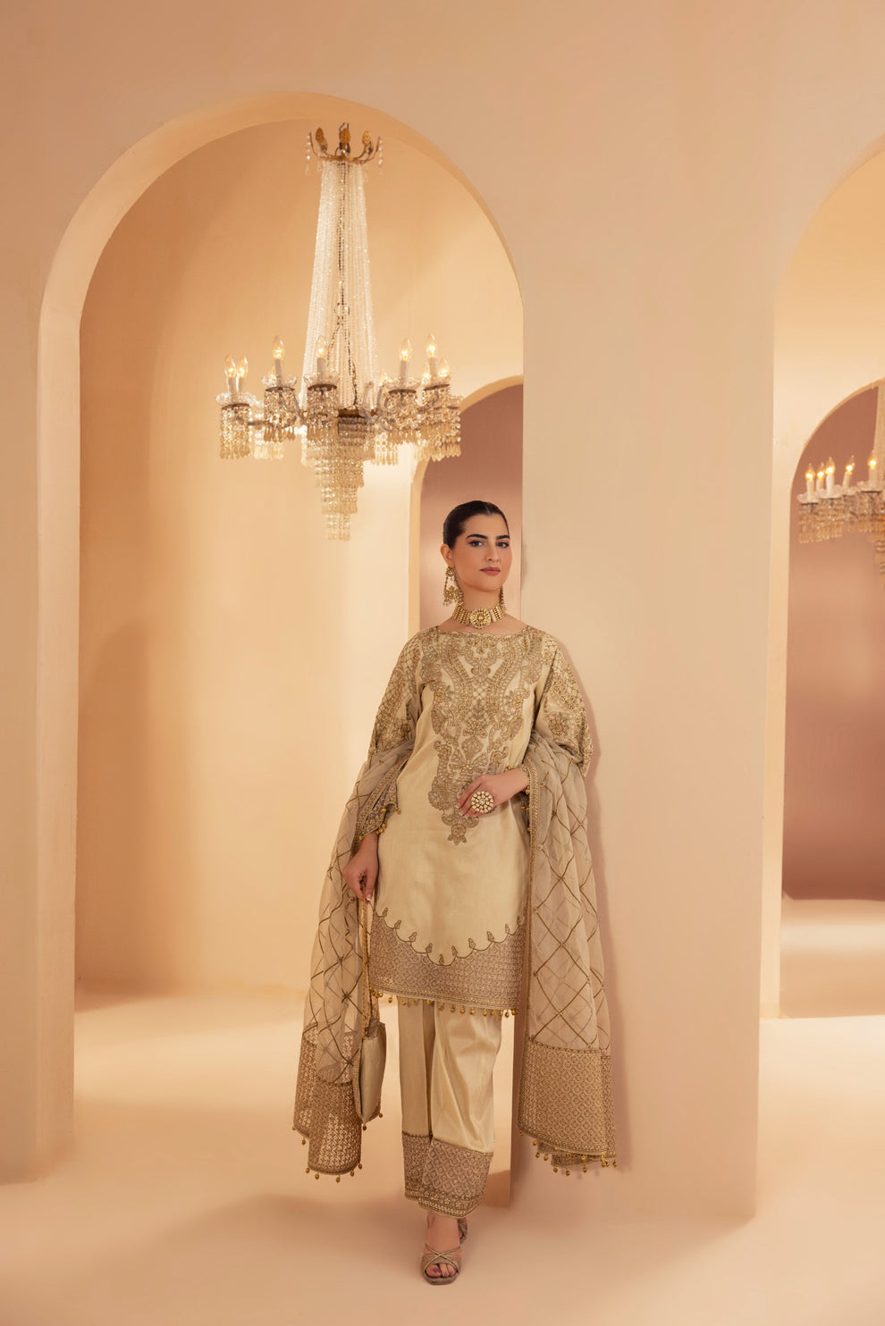Mohagni | Heer Formals | MGS-32 - Official Mohagni stockist in UK - Sakeena London
