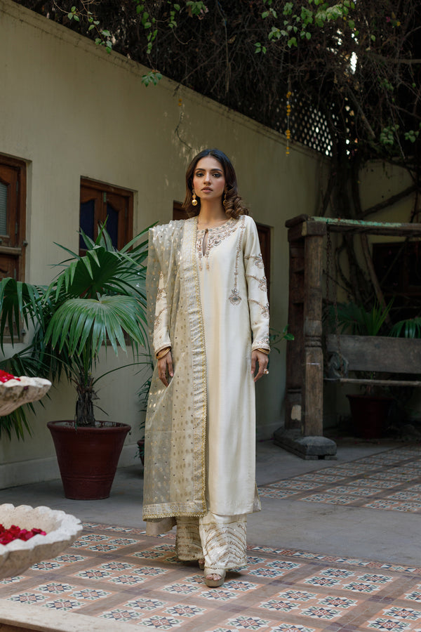 Wahajmkhan | Bahar Begum Formals | IVORY RAW BAHAR - Official Wahaj M.Khan stockist in UK - Sakeena London