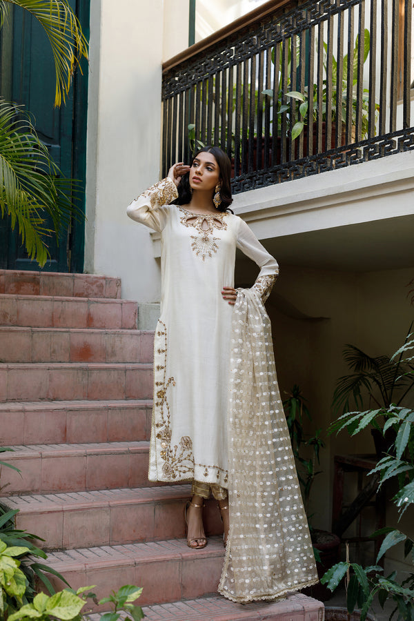 Wahajmkhan | Bahar Begum Formals | IVORY & COPPER BEGUM OUTFIT - Official Wahaj M.Khan stockist in UK - Sakeena London