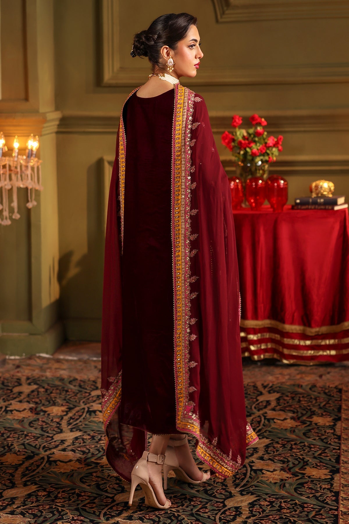 Charizma | Signora Velvet | VELVET CVT4-12 - Official Charizma stockist in UK - Sakeena London