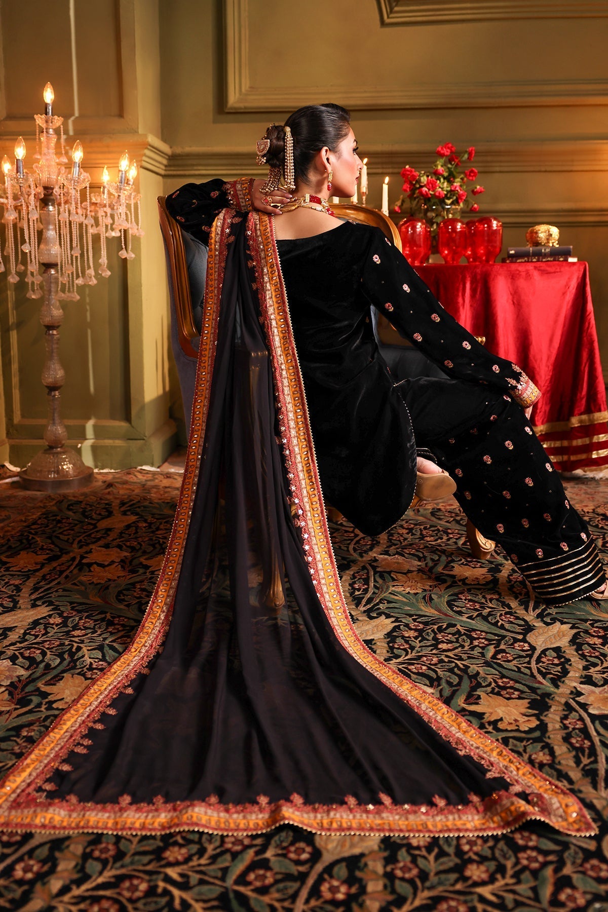 Charizma | Signora Velvet | VELVET CVT4-14 - Official Charizma stockist in UK - Sakeena London
