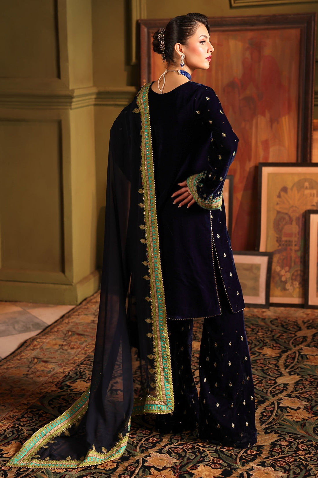 Charizma | Signora Velvet | VELVET CVT4-15 - Official Charizma stockist in UK - Sakeena London