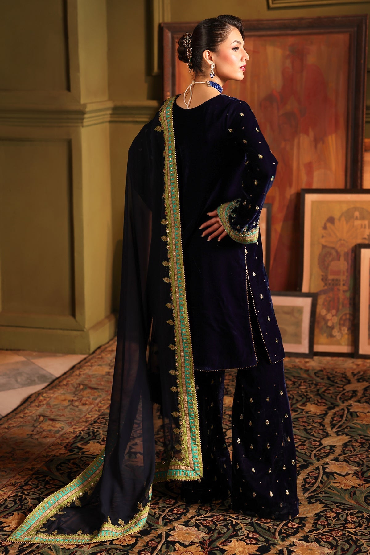 Charizma | Signora Velvet | VELVET CVT4-15 - Official Charizma stockist in UK - Sakeena London