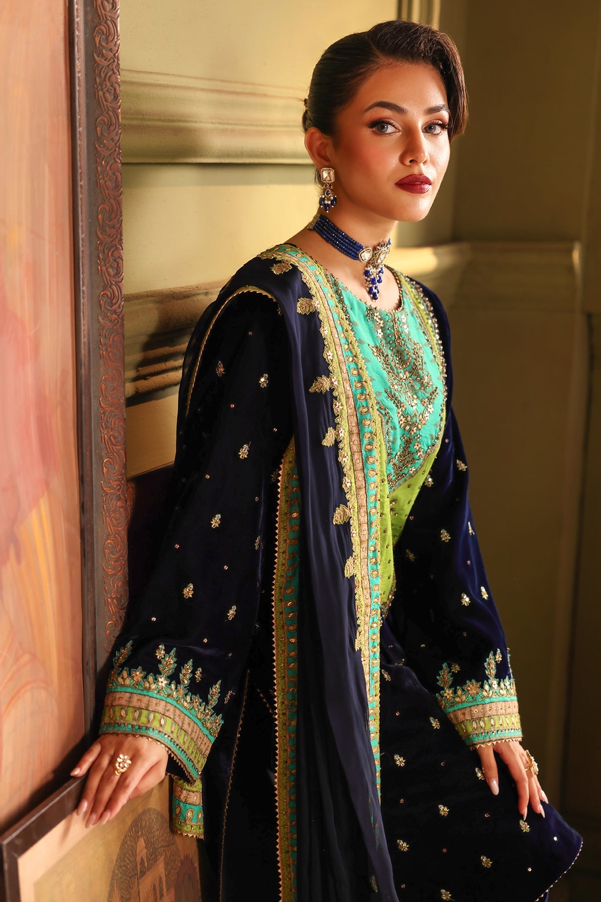 Charizma | Signora Velvet | VELVET CVT4-15 - Official Charizma stockist in UK - Sakeena London