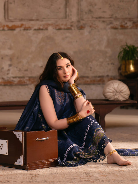 Parishay | Matsani Luxury Lawn 25 | MI - 05 - Official Parishay stockist in UK - Sakeena London