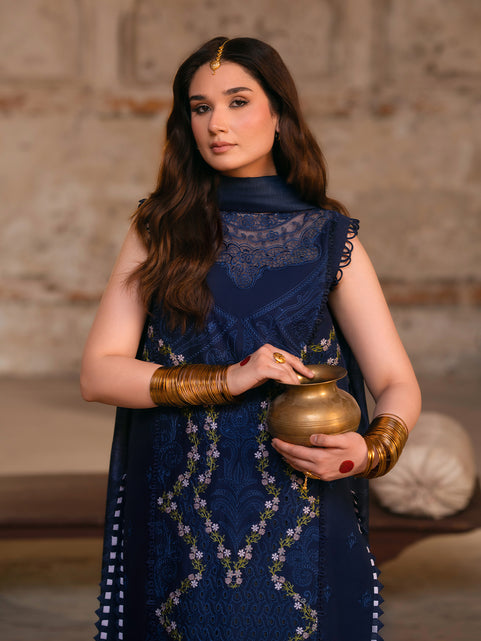 Parishay | Matsani Luxury Lawn 25 | MI - 05 - Official Parishay stockist in UK - Sakeena London