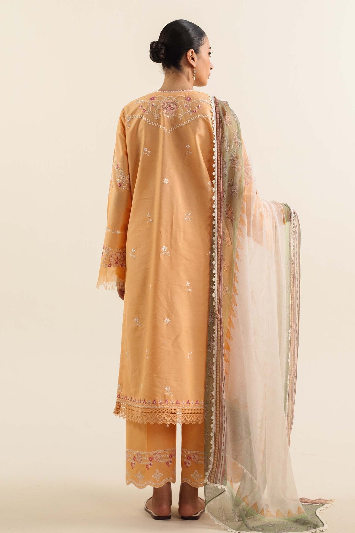 Zara Shahjahan | Coco Lawn Vol 2 | MIRA-8B - Official Zara Shahjahan stockist in UK - Sakeena London