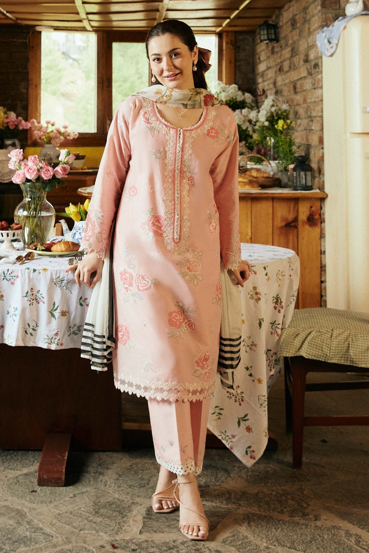Zara Shahjahan | Coco Lawn Vol 2 | MIREA-3B - Official Zara Shahjahan stockist in UK - Sakeena London