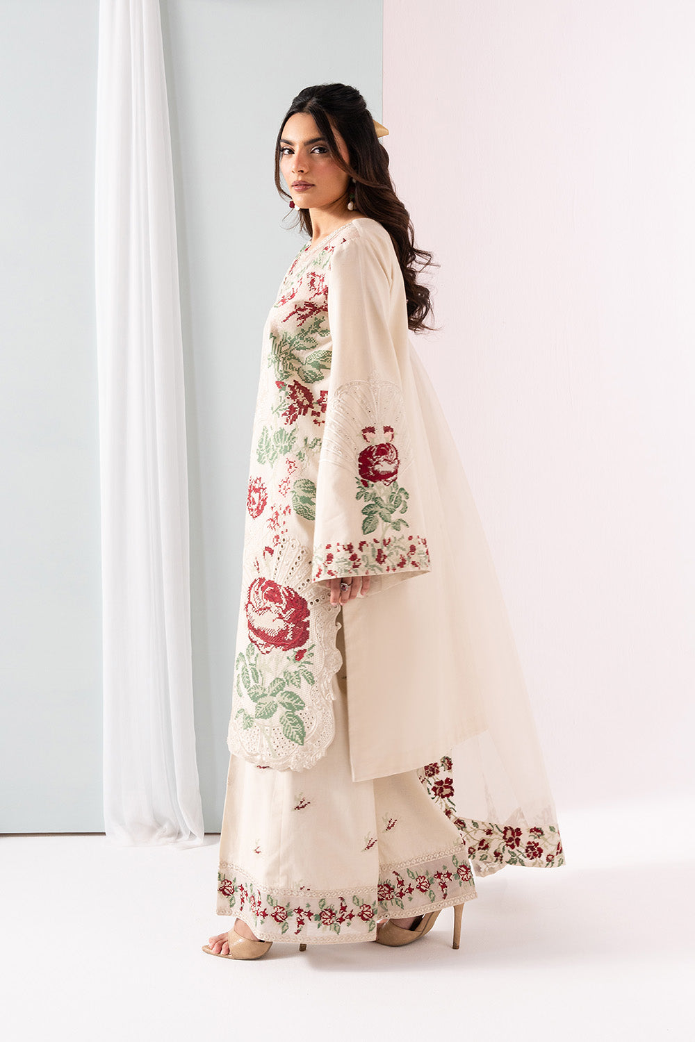 Maryum N Maria | Zuhur 25 | JULIA - Official Maryum N Maria stockist in UK - Sakeena London
