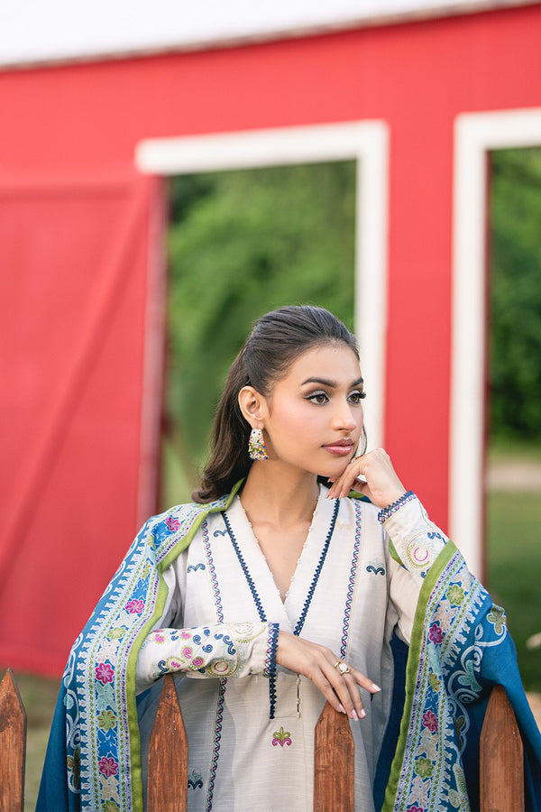 Maryum N Maria | Cosy Crew Winter Pret 25 GULRUKH - MSS5766 - Official Maryum N Maria stockist in UK - Sakeena London