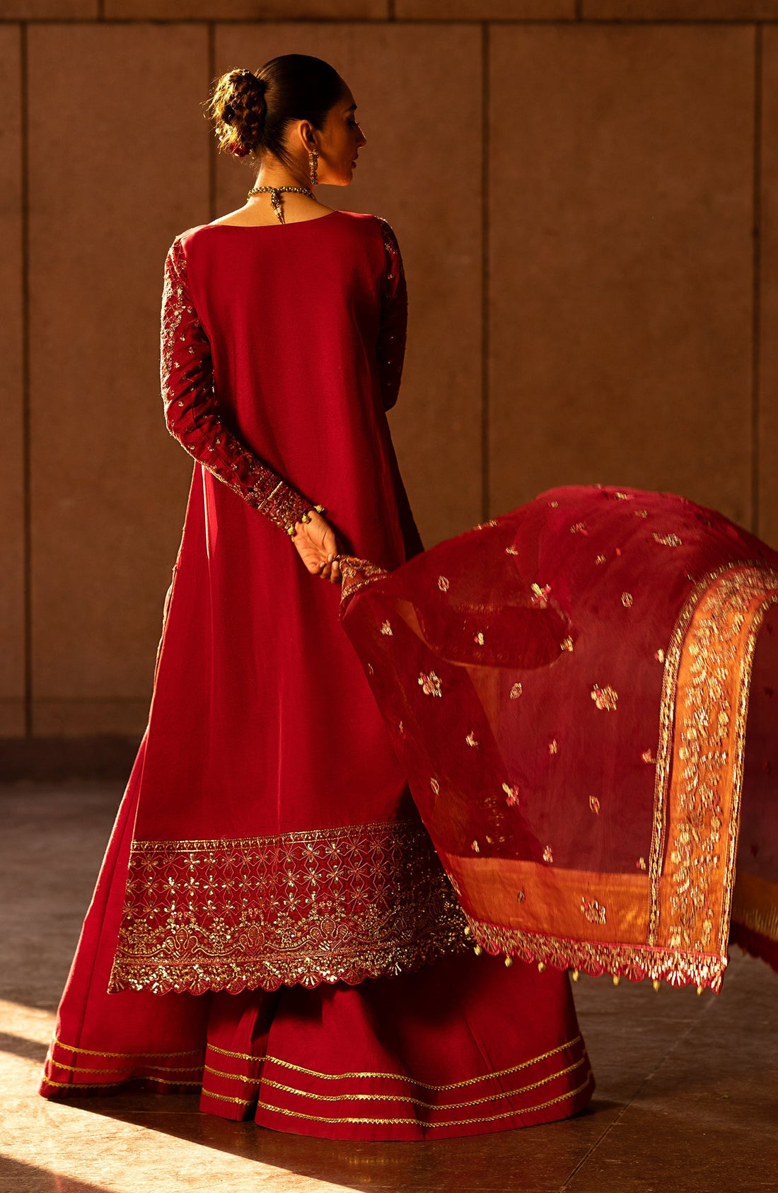 Emaan Adeel | Casabella Wedding Formals | ALIERA - Official Emaan Adeel stockist in UK - Sakeena London