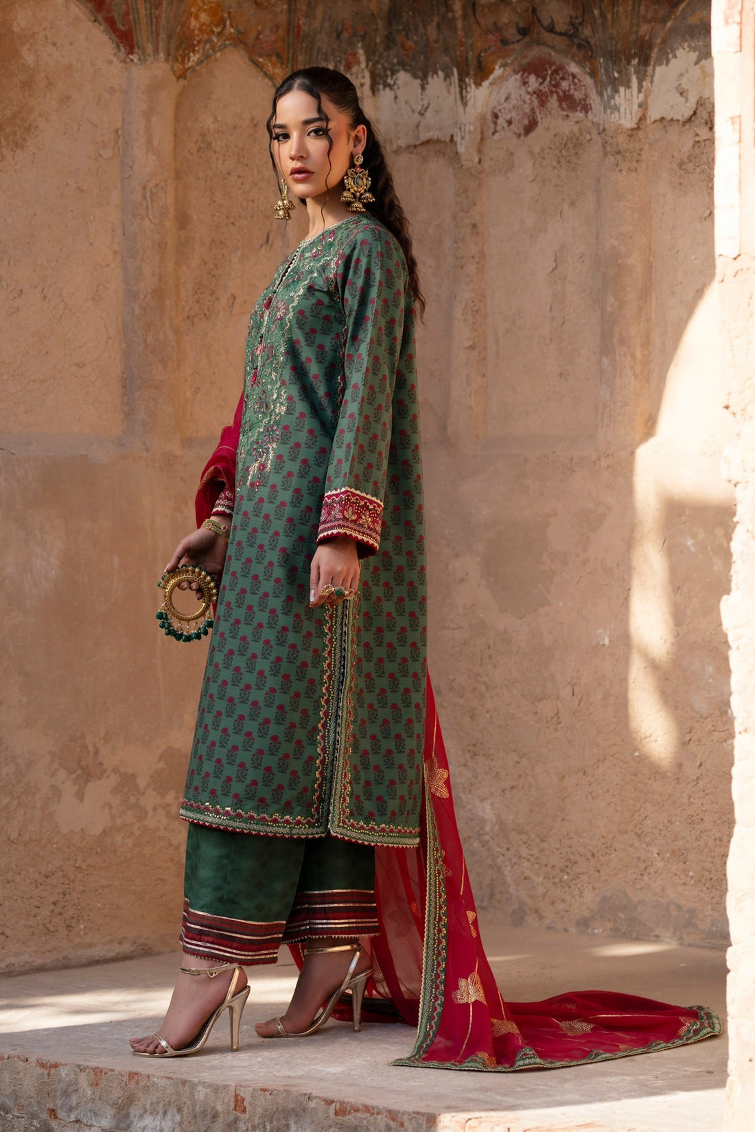 Xenia Formals | Rumi Luxe | KHIZAN - Official Xenia Formals stockist in UK - Sakeena London