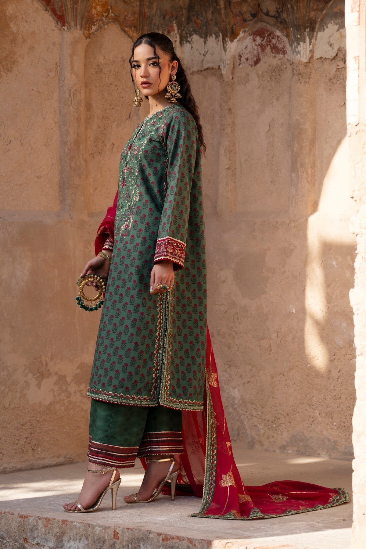 Xenia Formals | Rumi Luxe | KHIZAN - Official Xenia Formals stockist in UK - Sakeena London