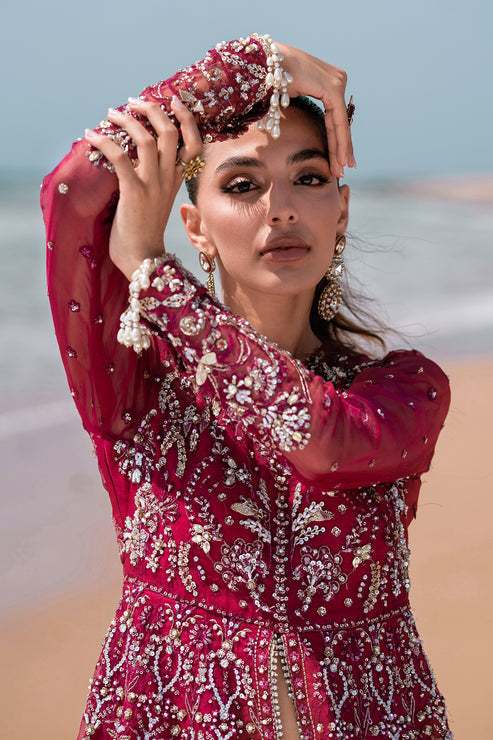 Emaan Adeel | Kamari Reveuse Wedding Formals | FLORA - Official Emaan Adeel stockist in UK - Sakeena London