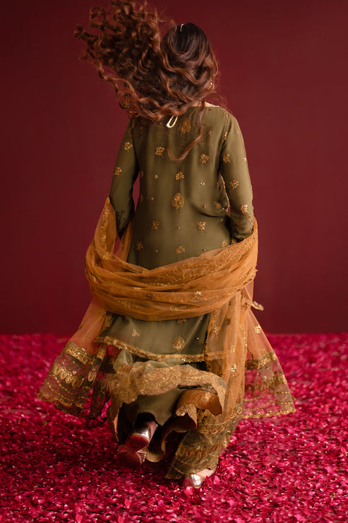Emaan Adeel | Nooresha Formals 25 | Sunoora - Official Emaan Adeel stockist in UK - Sakeena London