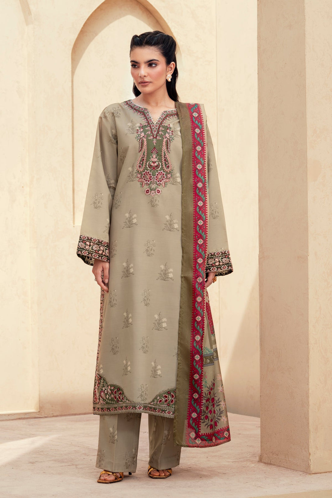 Xenia Formals | Ready to Wear | BYRON - Official Xenia Formals stockist in UK - Sakeena London