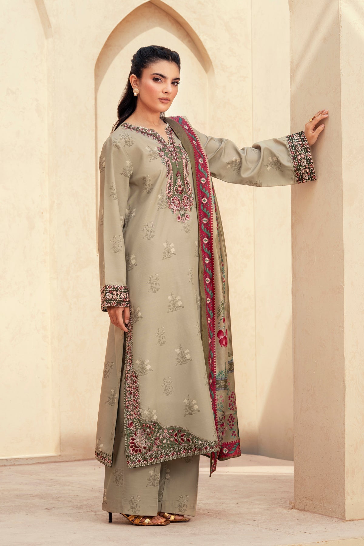 Xenia Formals | Ready to Wear | BYRON - Official Xenia Formals stockist in UK - Sakeena London