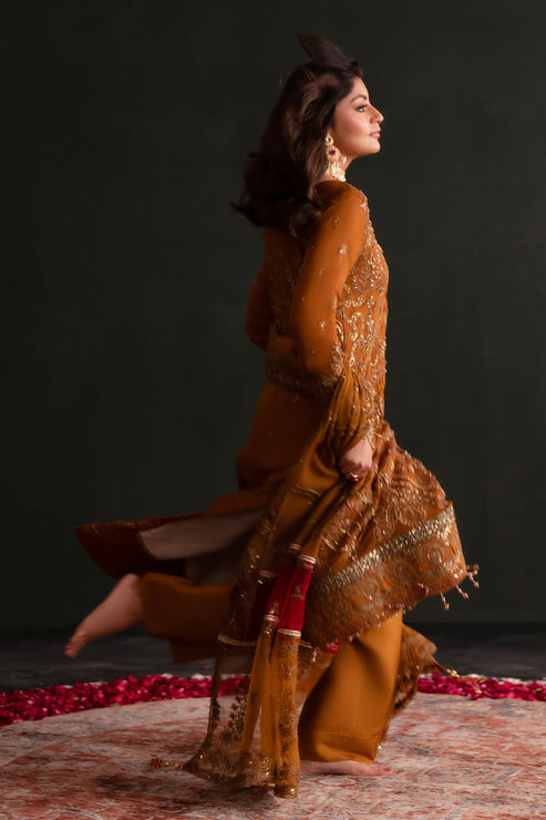 Emaan Adeel | Nooresha Formals 25 | Zarang - Official Emaan Adeel stockist in UK - Sakeena London