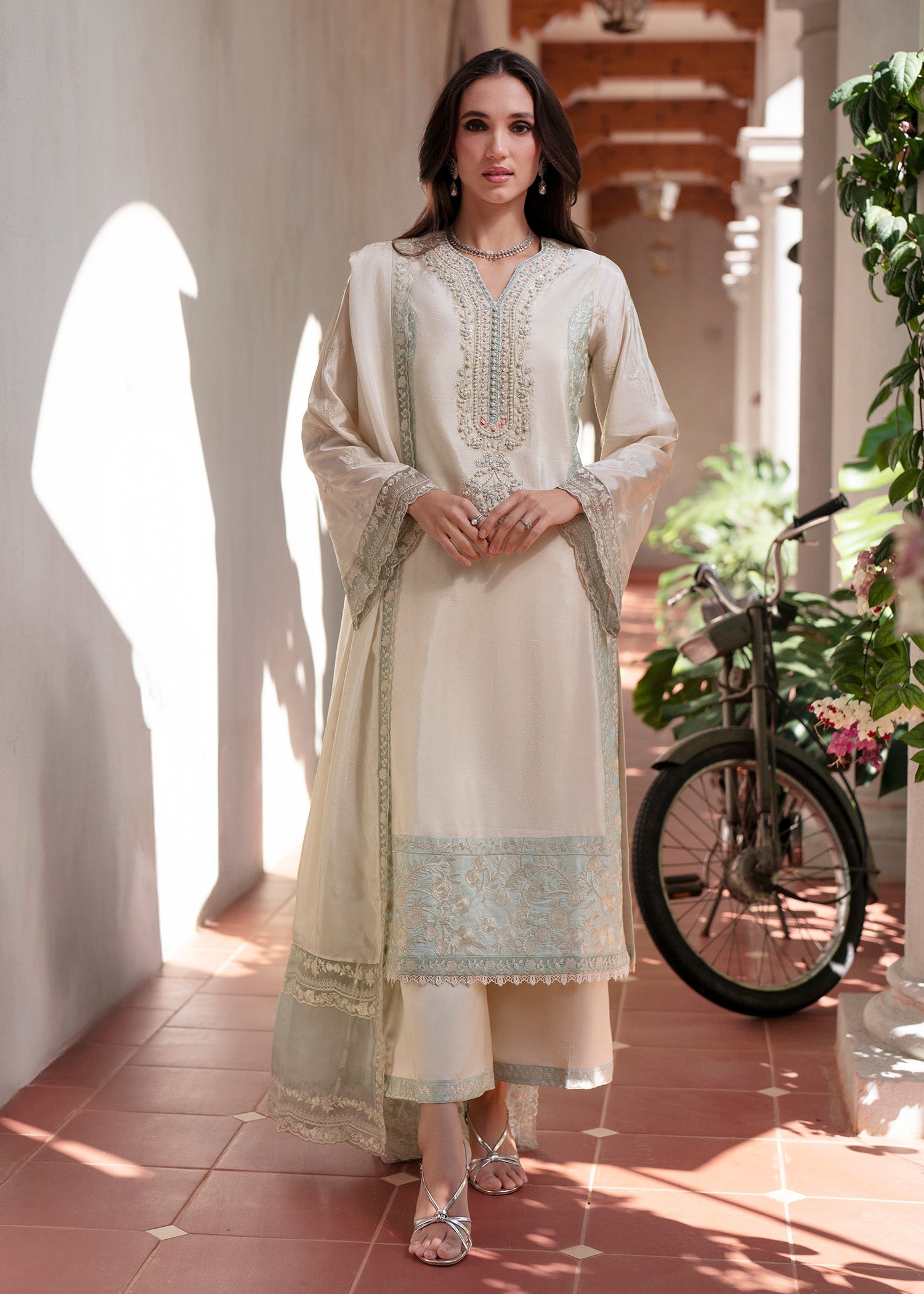 Mehak Yaqoob | Marvi Festives | Luna - Official Mehak Yaqoob stockist in UK - Sakeena London