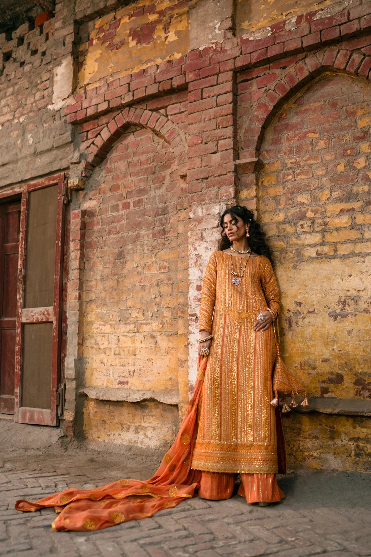 Erum Khan | Mannat Formals | Shamma - Official Erum Khan stockist in UK - Sakeena London