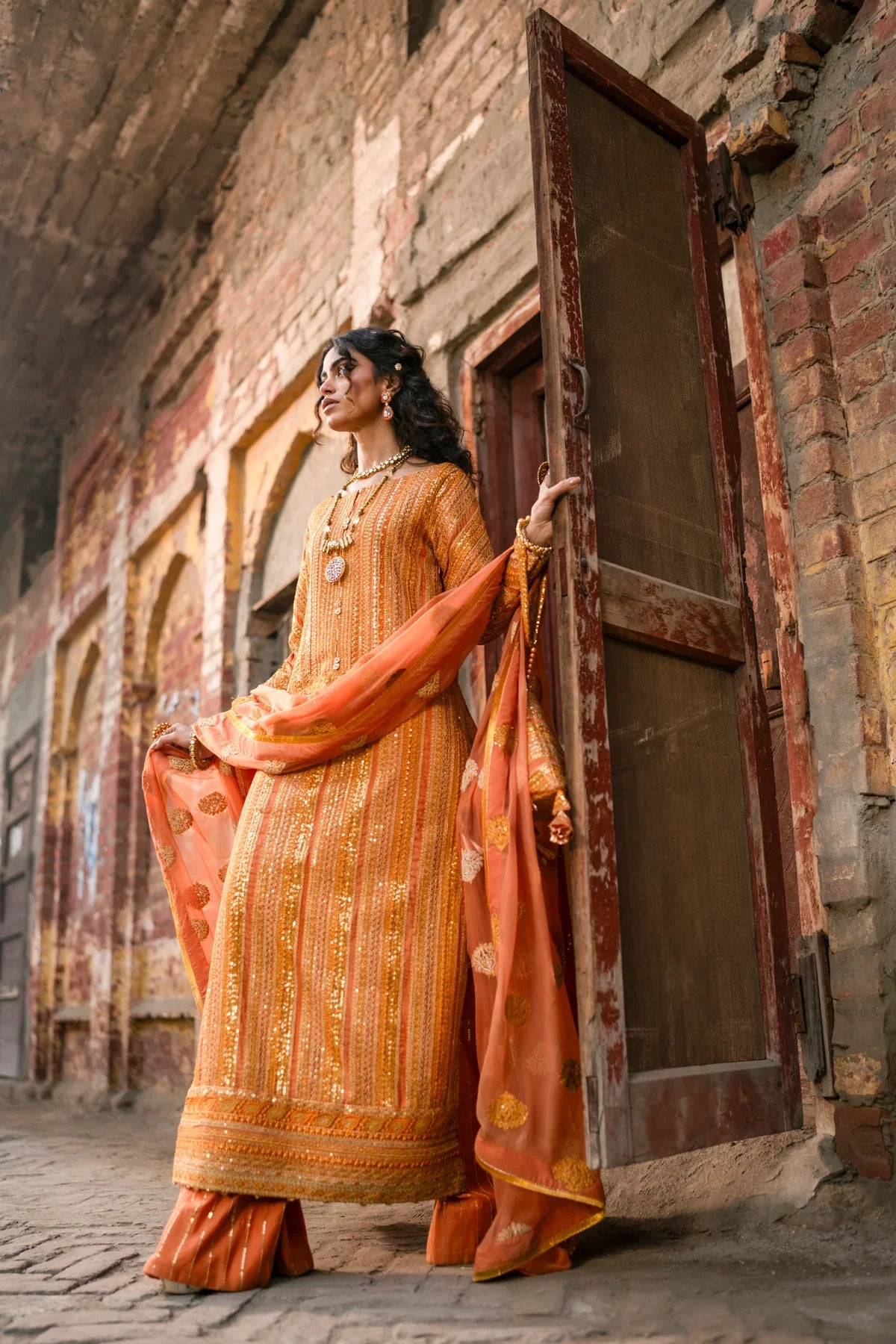 Erum Khan | Mannat Formals | Shamma - Official Erum Khan stockist in UK - Sakeena London