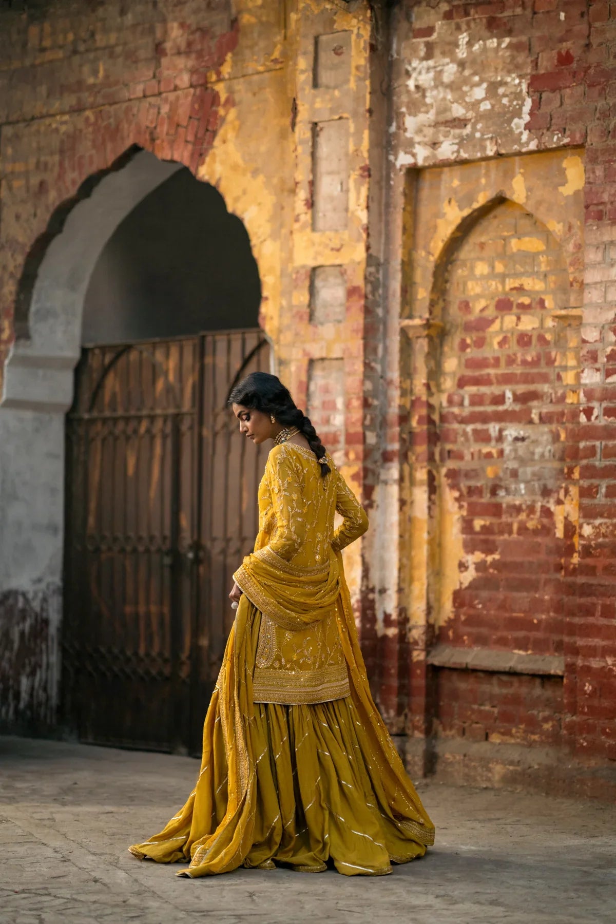 Erum Khan | Mannat Formals | Aatish - Official Erum khan stockist in UK - Sakeena London