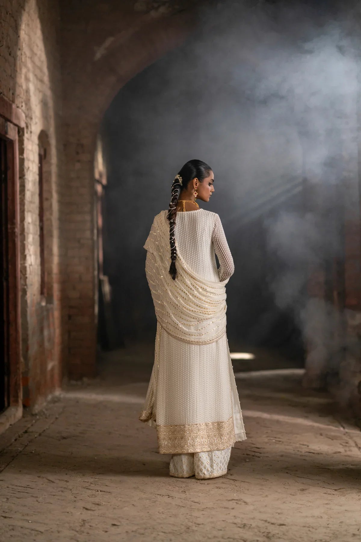 Erum Khan | Mannat Formals | Tabeer - Official Erum Khan stockist in UK - Sakeena London