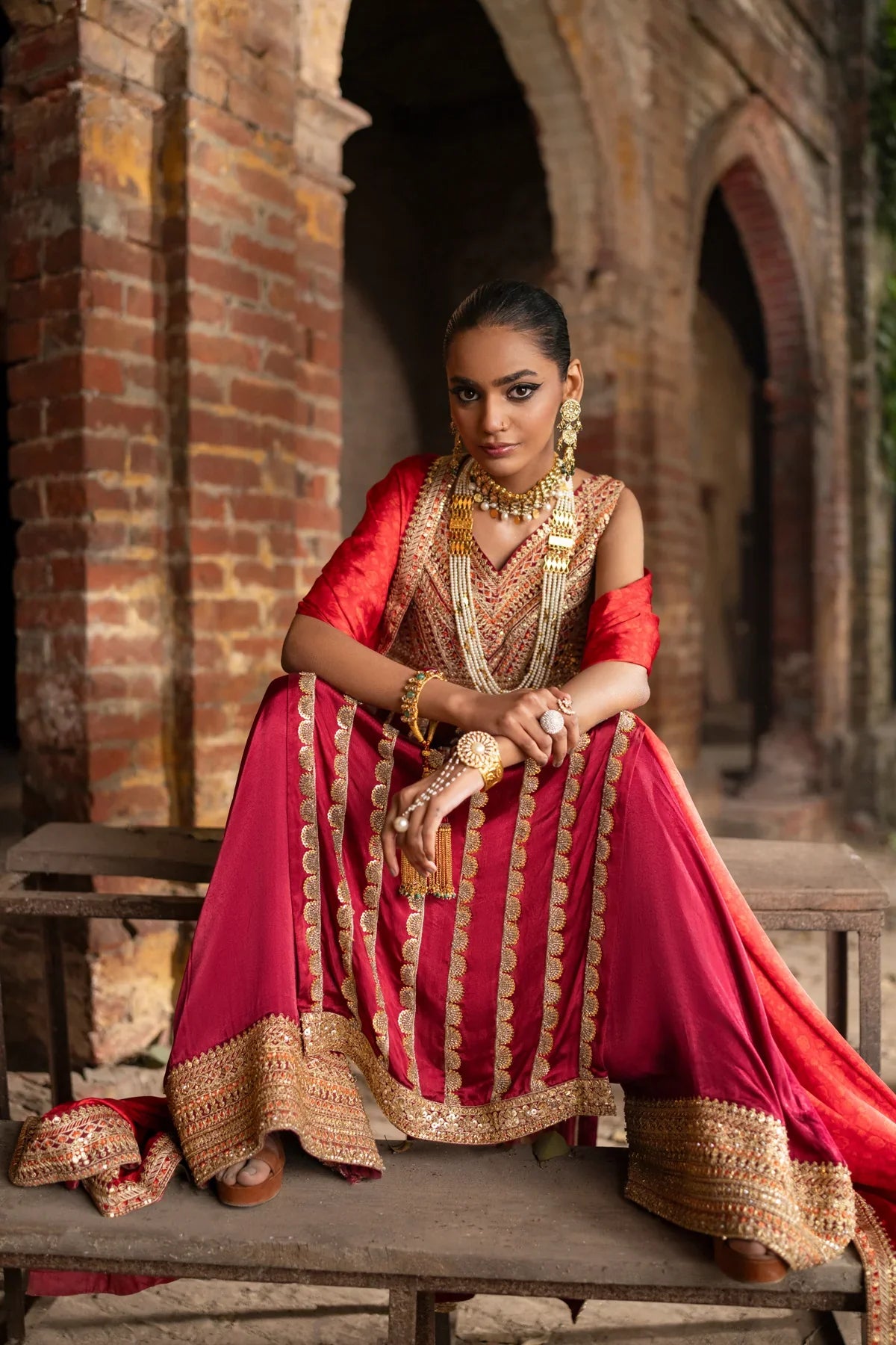 Erum Khan | Mannat Formals | Sohni - Official Erum Khan stockist in UK - Sakeena London