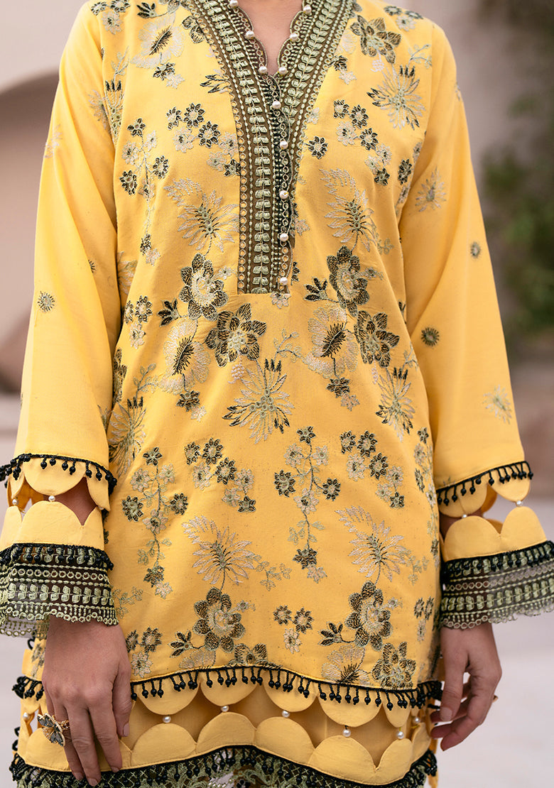 Lala | Veranda Swiss Lawn | Manisha - Official Lala stockist in UK - Sakeena London