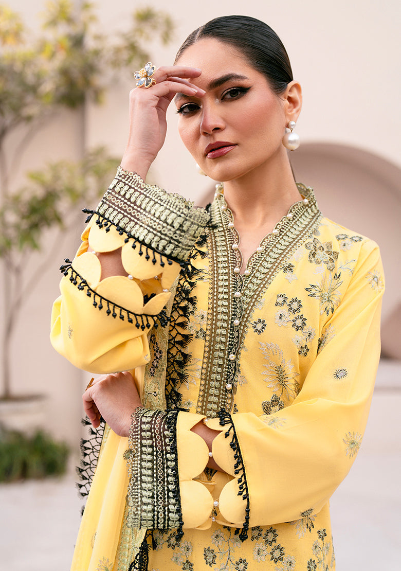 Lala | Veranda Swiss Lawn | Manisha - Official Lala stockist in UK - Sakeena London