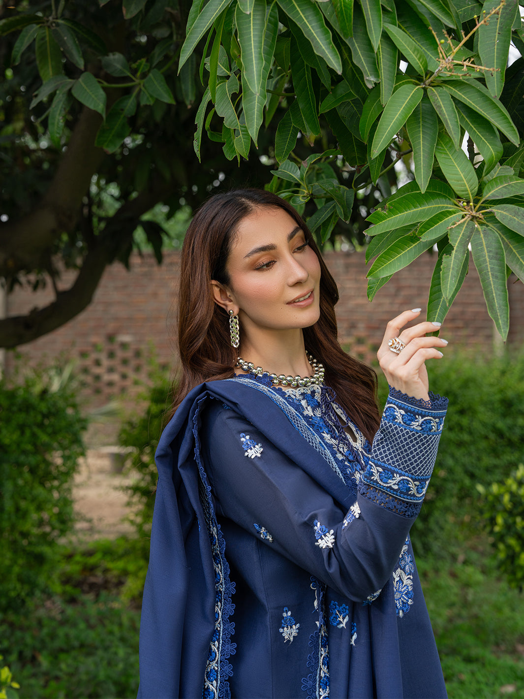 Mahnur | Amaya Lawn 26 | MU-01