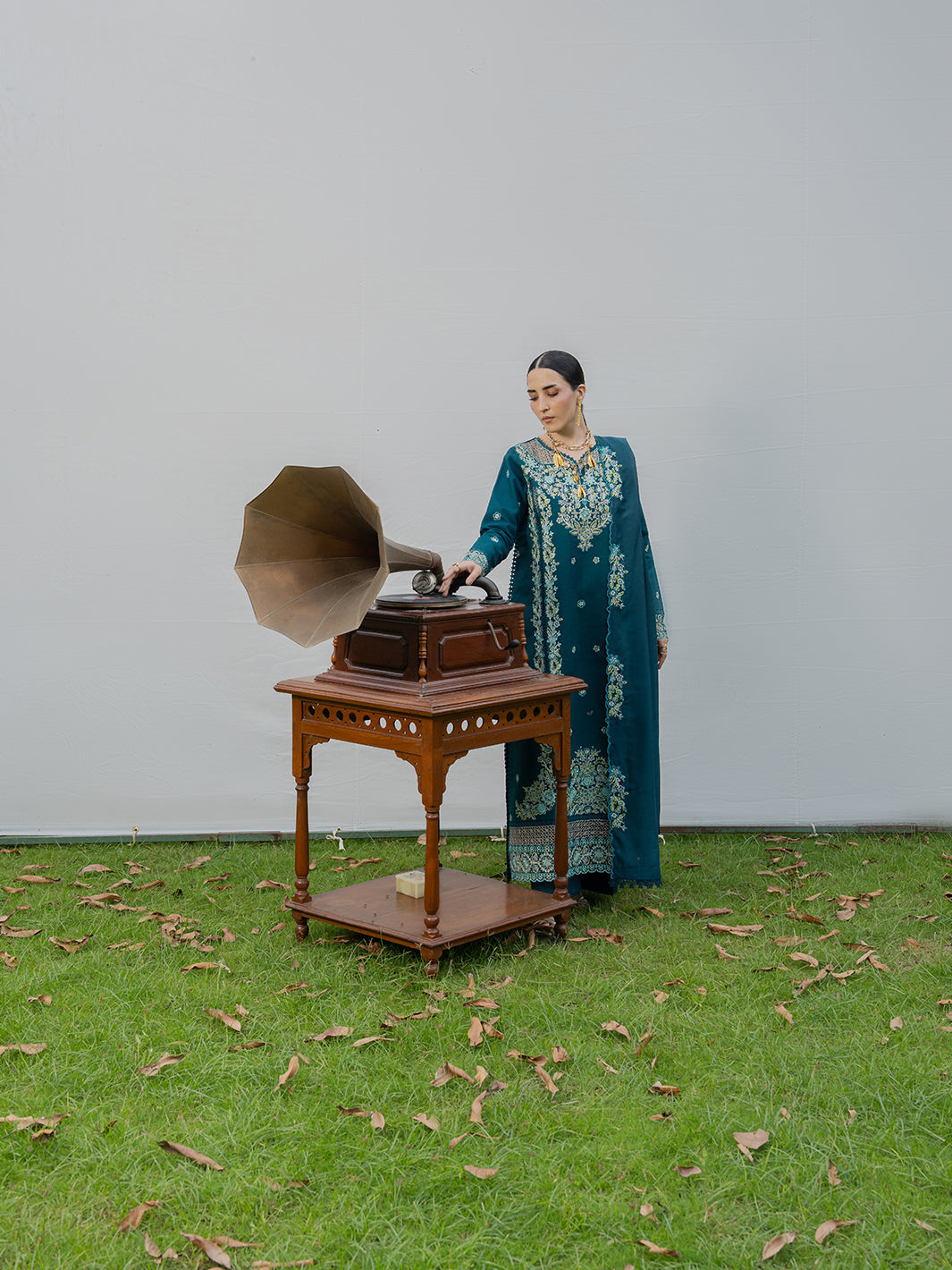 Mahnur | Amaya Lawn 26 | MU-08