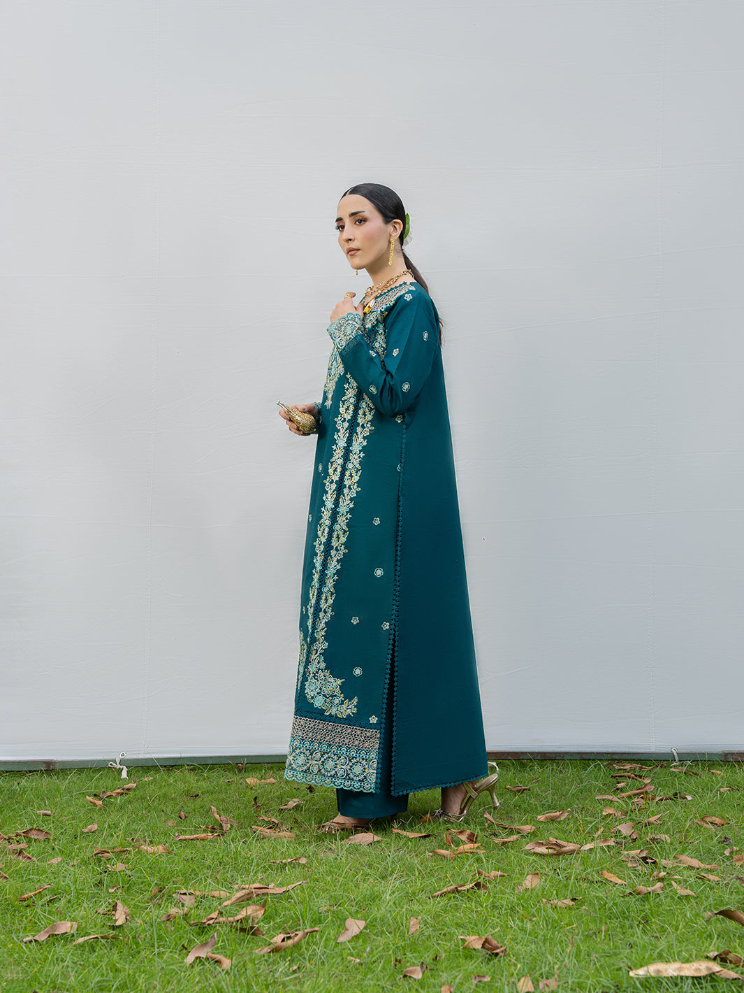 Mahnur | Amaya Lawn 26 | MU-08