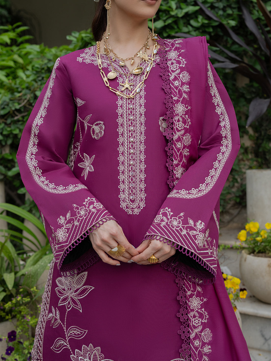 Mahnur | Amaya Lawn 26 | MU-10