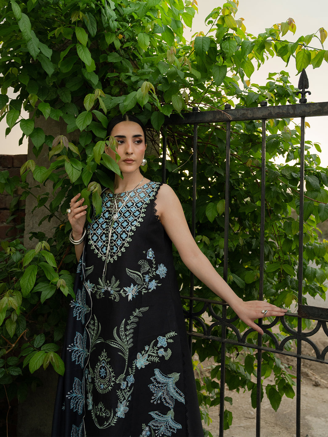 Mahnur | Amaya Lawn 26 | MU-11