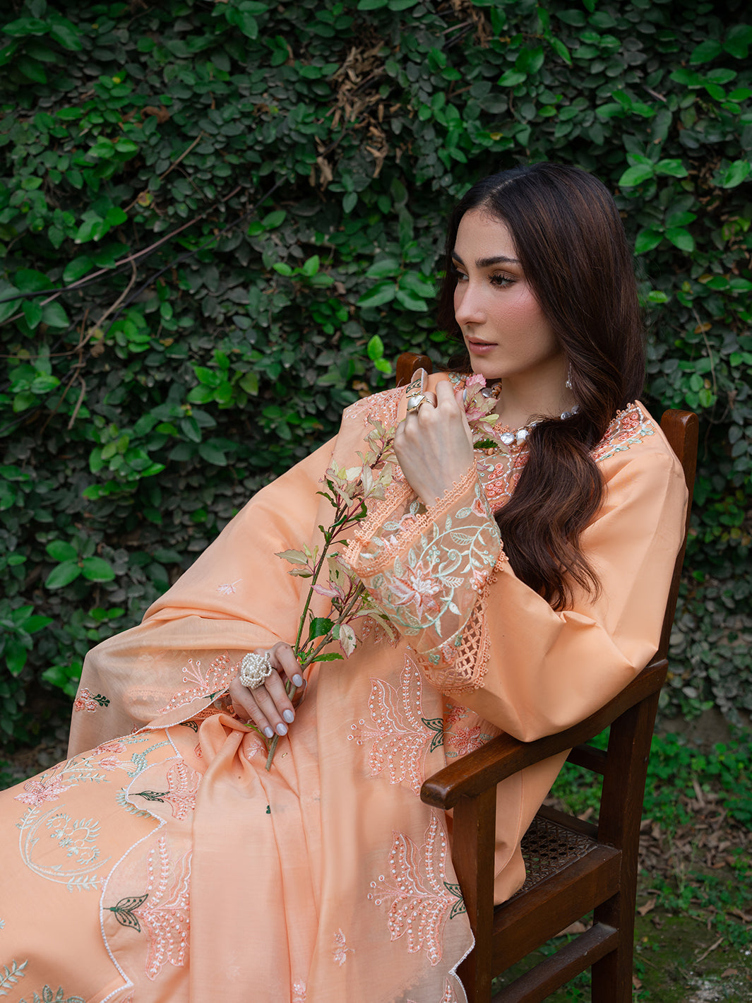 Mahnur | Amaya Lawn 26 | MU-12
