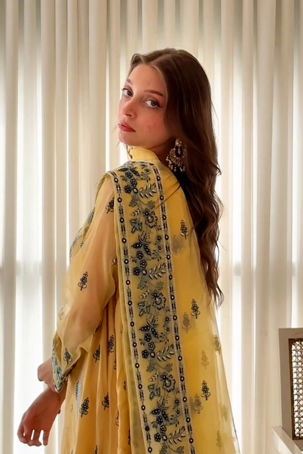 Maryum N Maria | Farisha Formals| NOEMIE - MW40086 - Official Maryum N Maria stockist in UK - Sakeena London