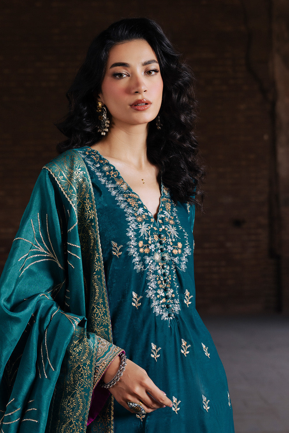 Maryum N Maria | Gulshan e Makhmal | ALIÃÂNOR - MWS5885 - Official Maryum N Maria stockist in UK - Sakeena London