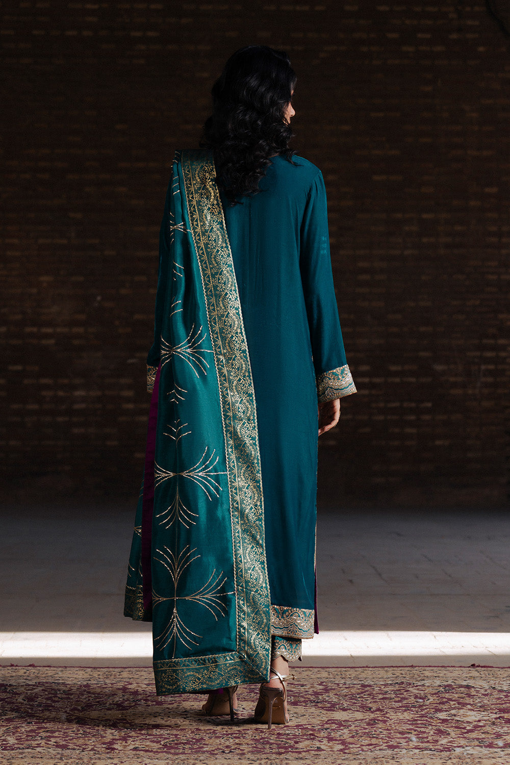 Maryum N Maria | Gulshan e Makhmal | ALIÃÂNOR - MWS5885 - Official Maryum N Maria stockist in UK - Sakeena London