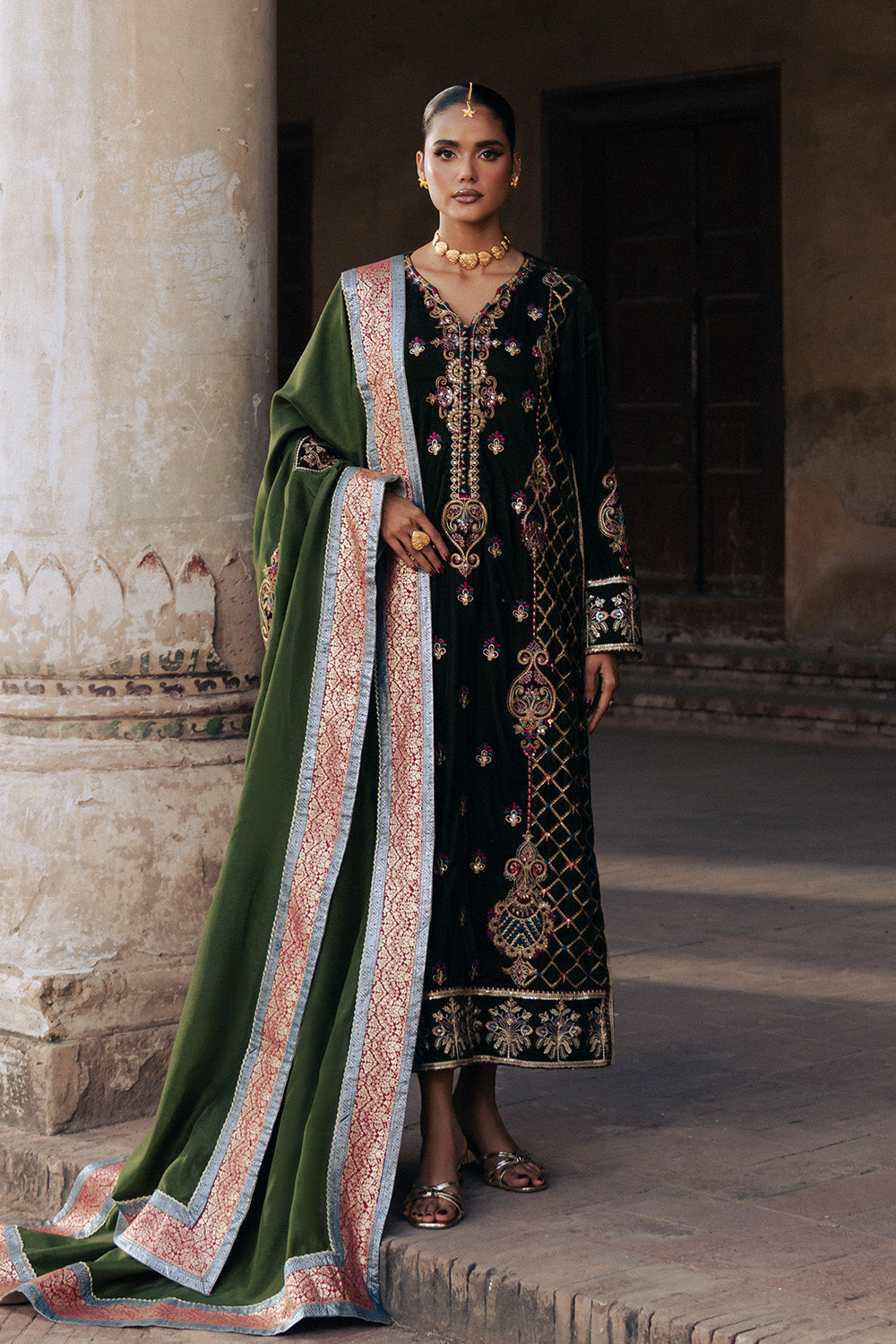 Maryum N Maria | Gulshan e Makhmal | AURÃÂLIE - MWS5886 - Official Maryum N Maria stockist in UK - Sakeena London