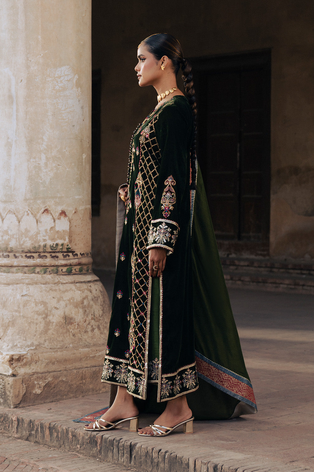 Maryum N Maria | Gulshan e Makhmal | AURÃÂLIE - MWS5886 - Official Maryum N Maria stockist in UK - Sakeena London