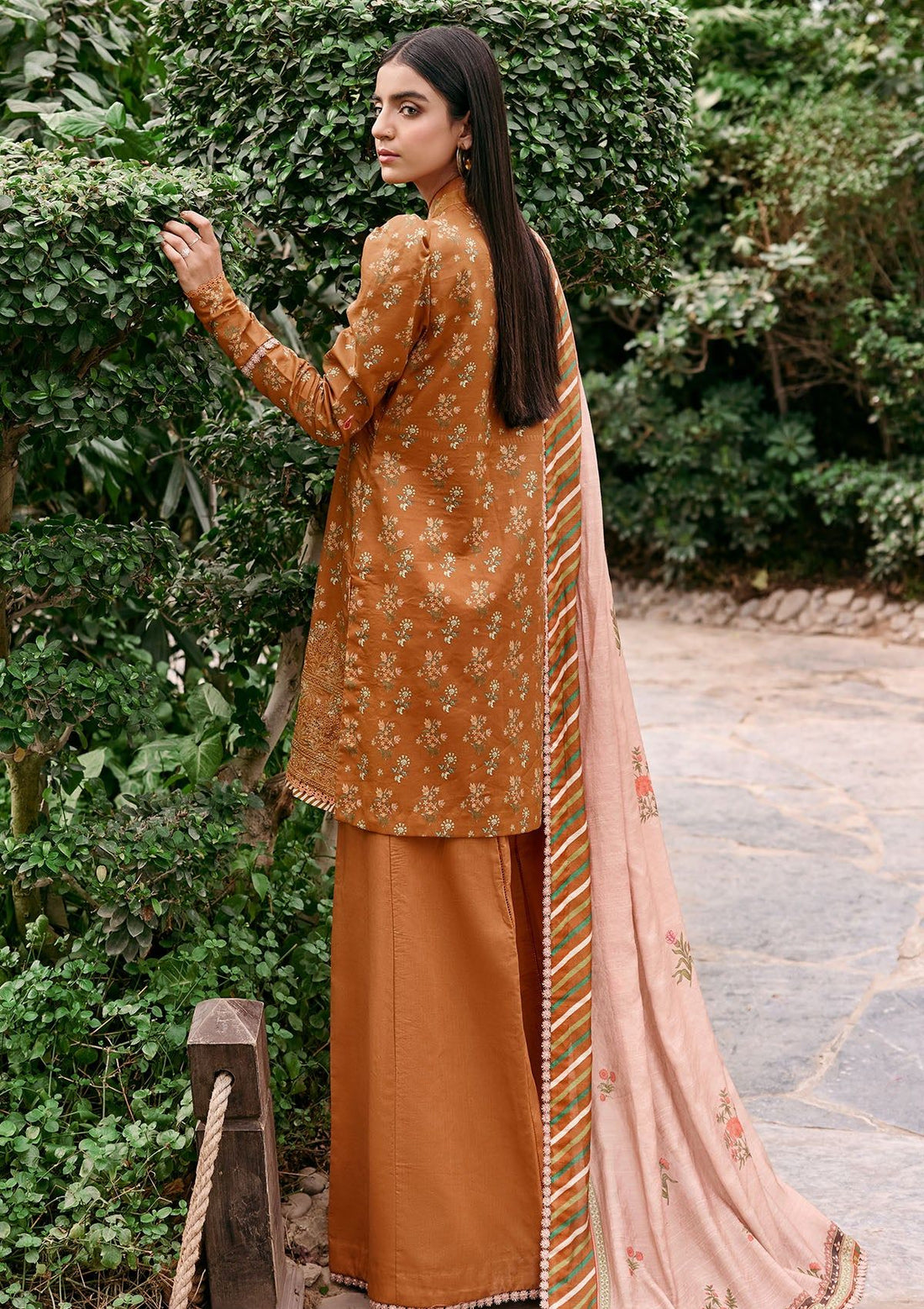 Lawn Collection - Motifz - Umang - MU#3533-ROSSE