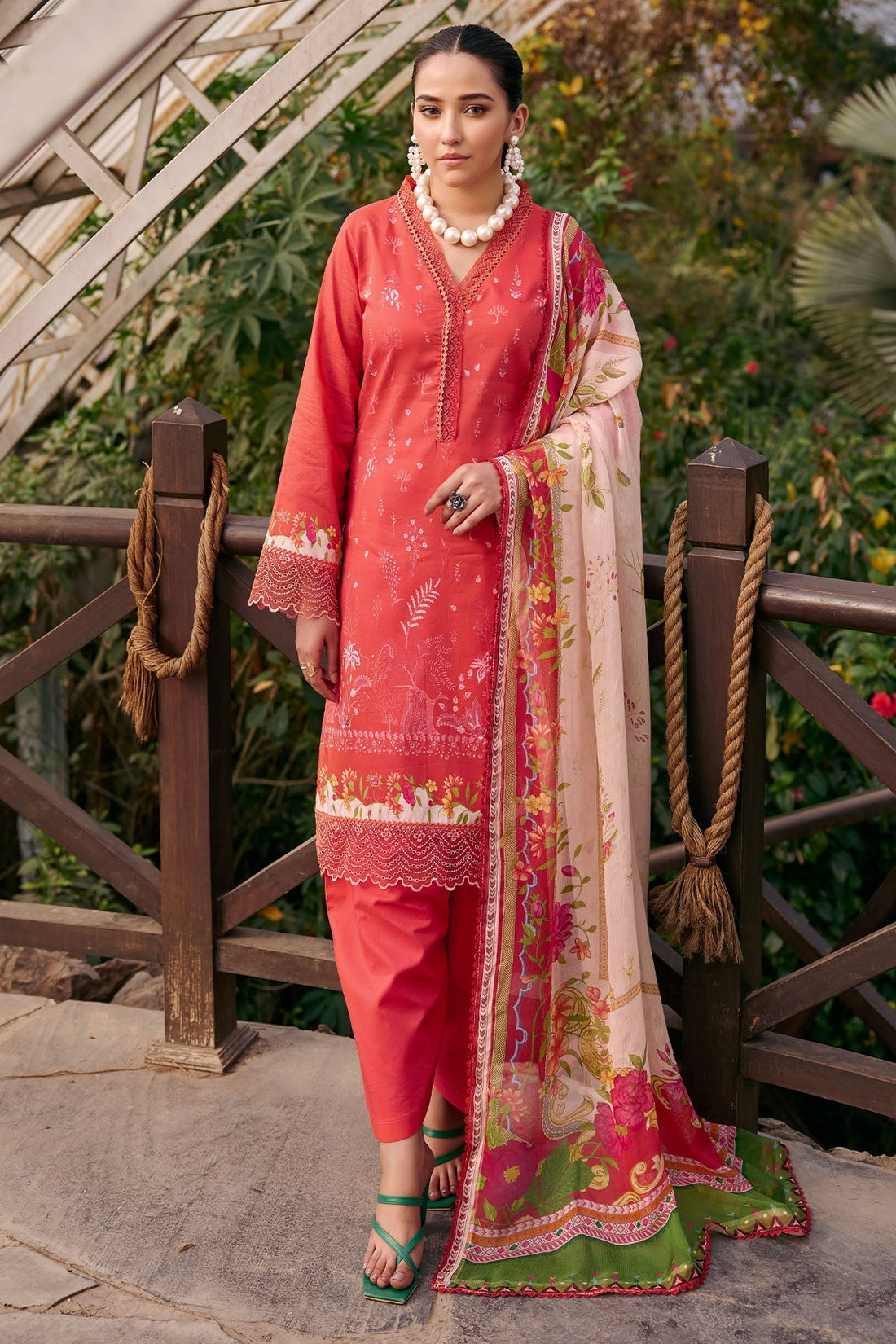 Motifz | Umang Lawn | 3548-ASLI - Official Motifz stockist in UK - Sakeena London