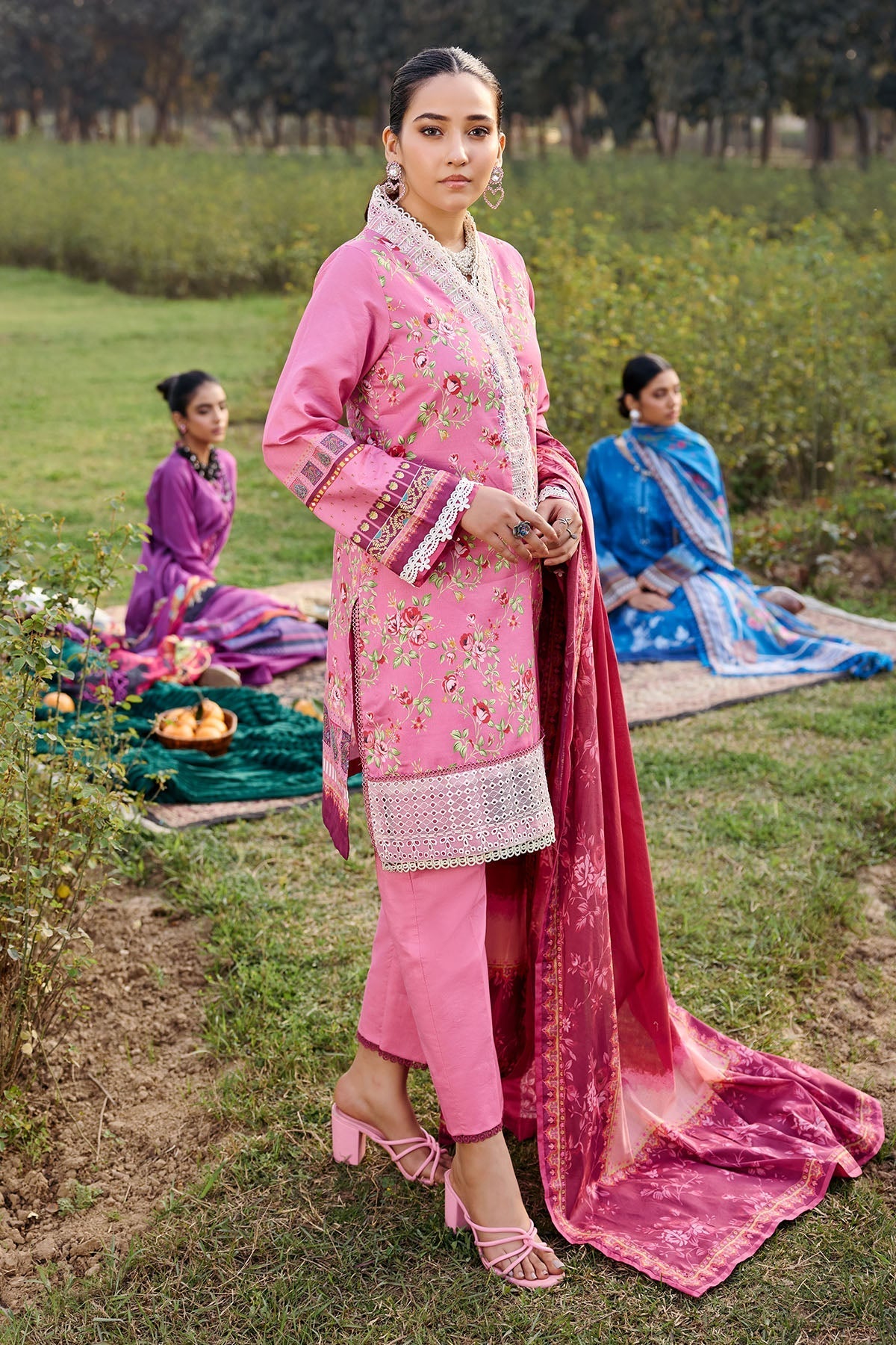 Motifz | Umang Lawn | 3552-BEYZA - Official Motifz stockist in UK - Sakeena London